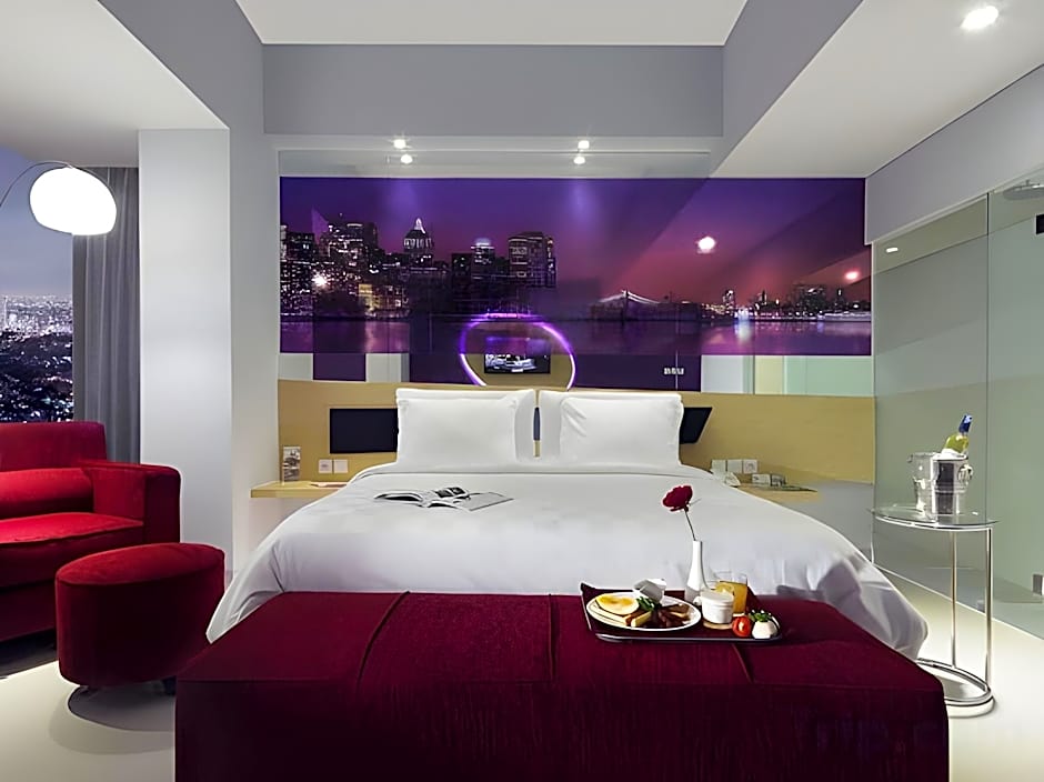G Suites Hotel By AMITHYA