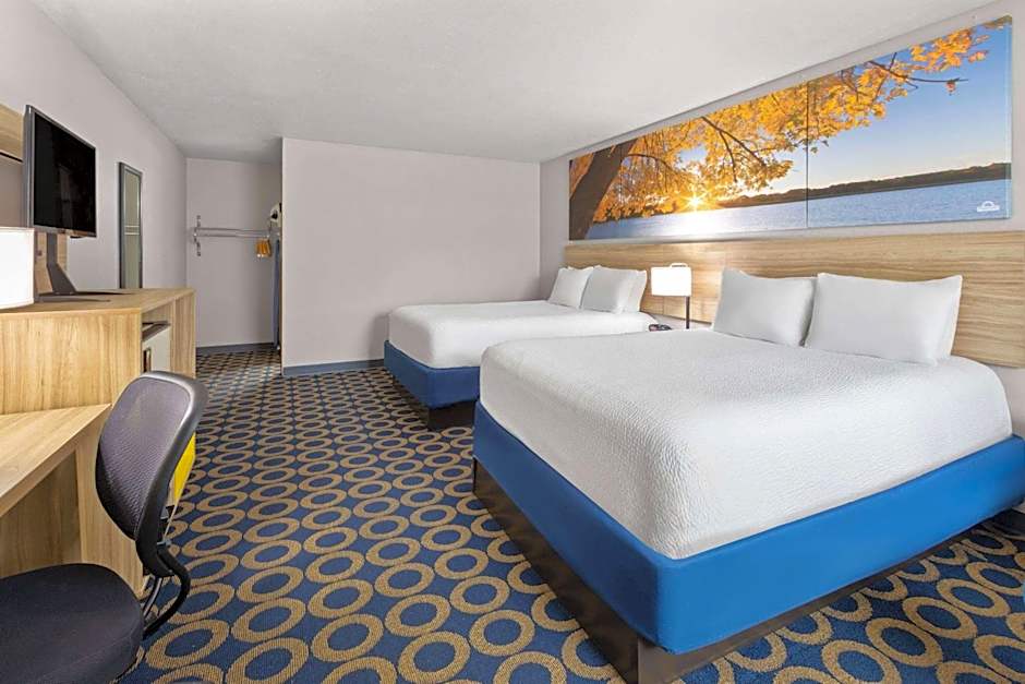 Days Inn by Wyndham Wauseon