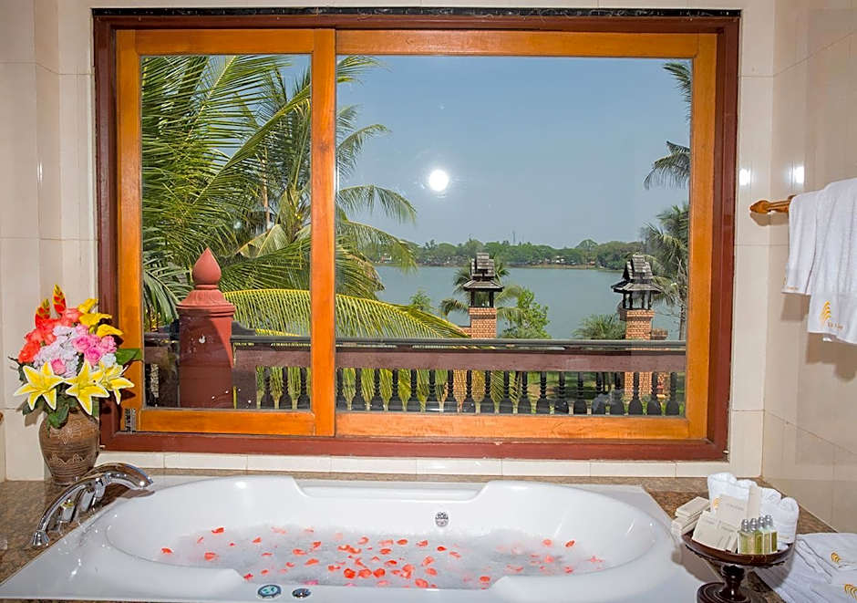 KMA Kaytumadi Hotel