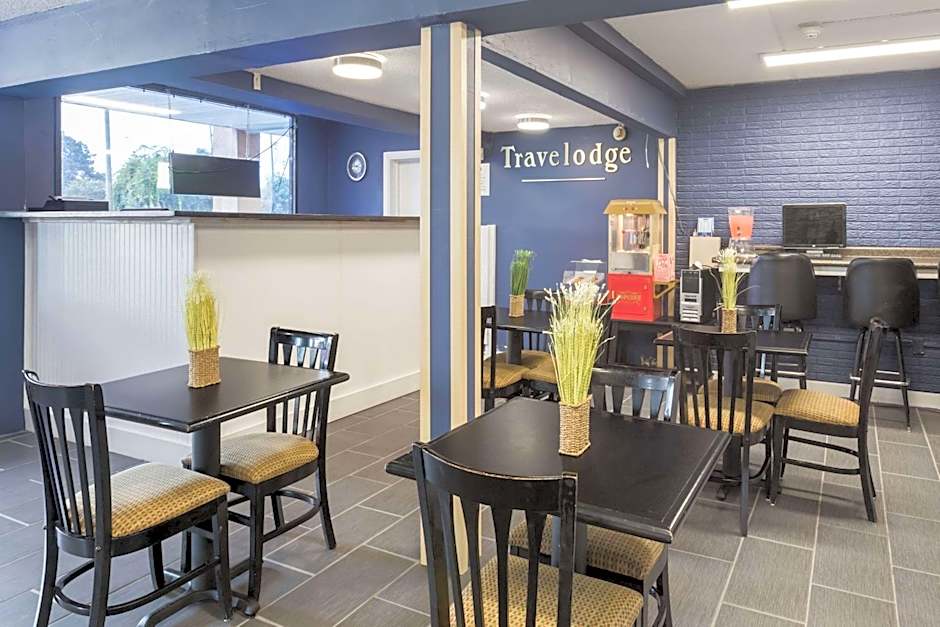 Travelodge by Wyndham Savannah Area/Richmond Hill