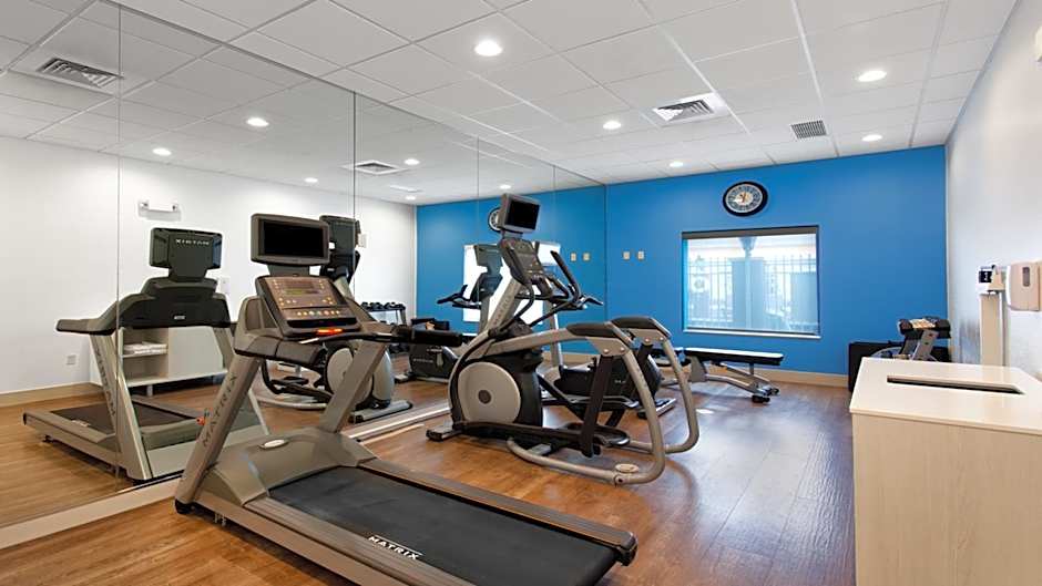 Holiday Inn Express Lake Wales North-Winter Haven By IHG