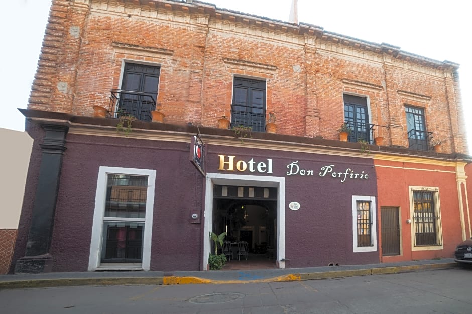 Capital O Hotel Don Porfirio