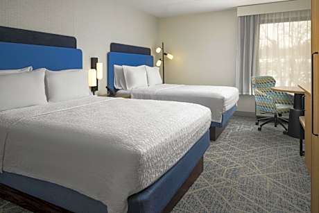 Room with Two Queen Beds - Non-Smoking