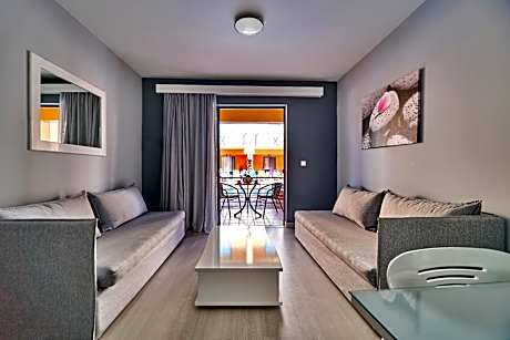 One-Bedroom Apartment - All Inclusive