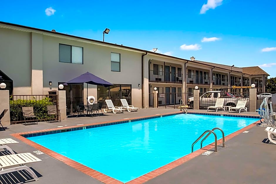 Quality Inn Southaven - Memphis South
