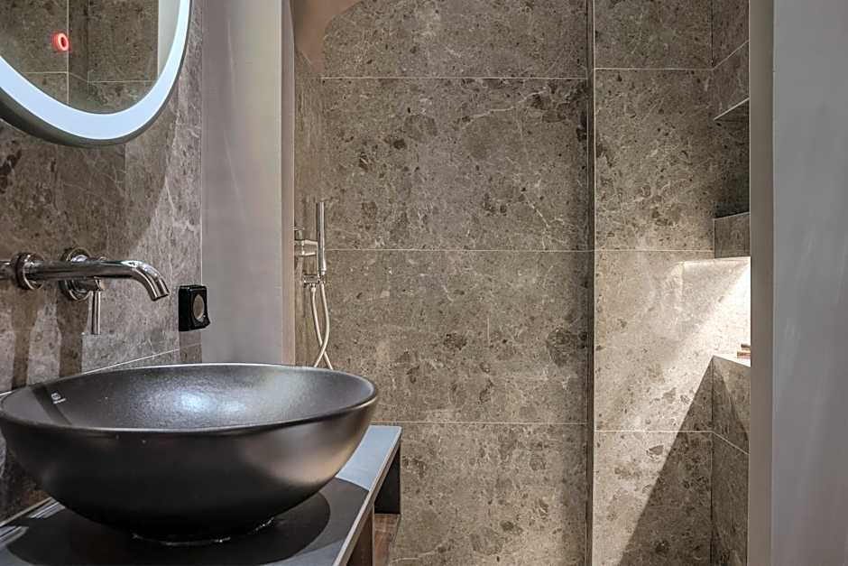 SEA ZANTE Luxury Beachfront Retreat