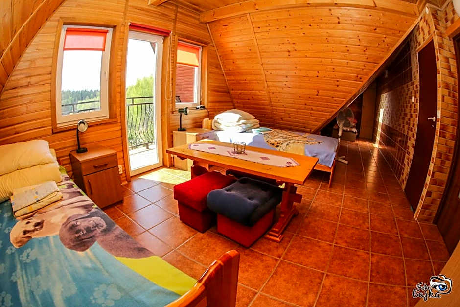 Zajazd u Lecha Pokoje Sucha Rzeczka 3b Kuchnia Regionalna i Lytewska