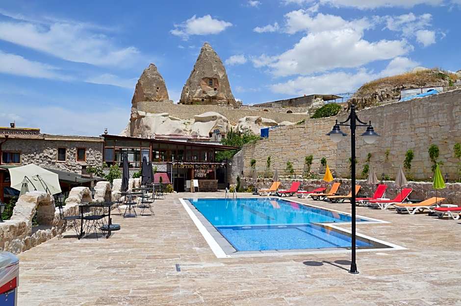 Grand Elite Cave Suites