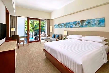 Deluxe King Room with Balcony & Pool View