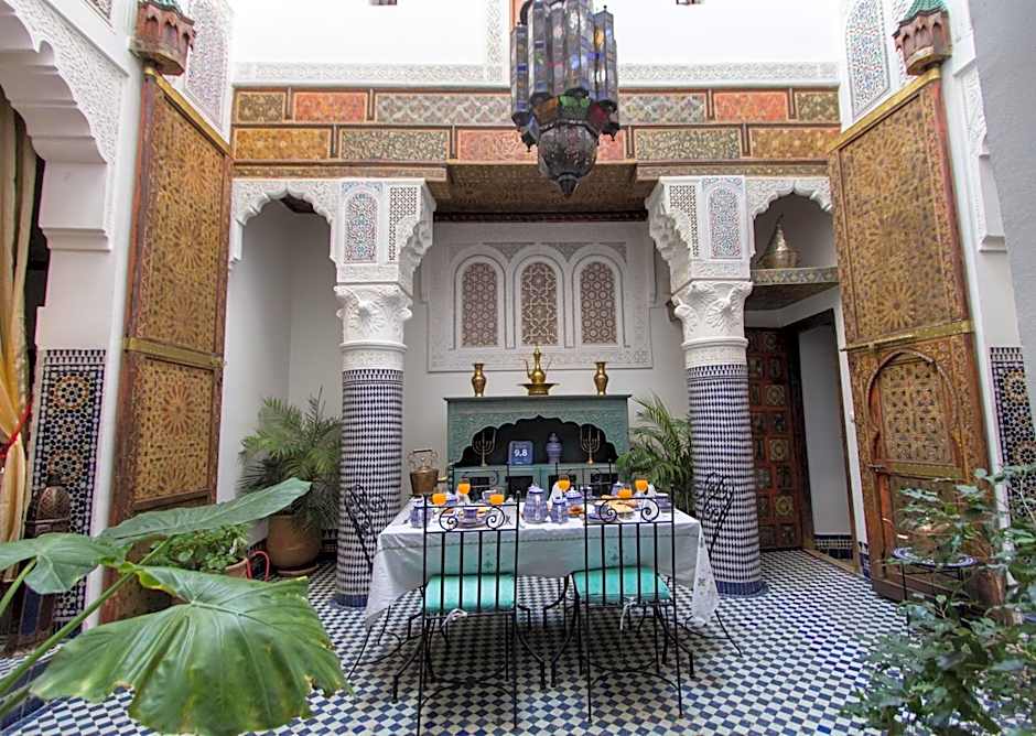 Riad Sanaa Rose