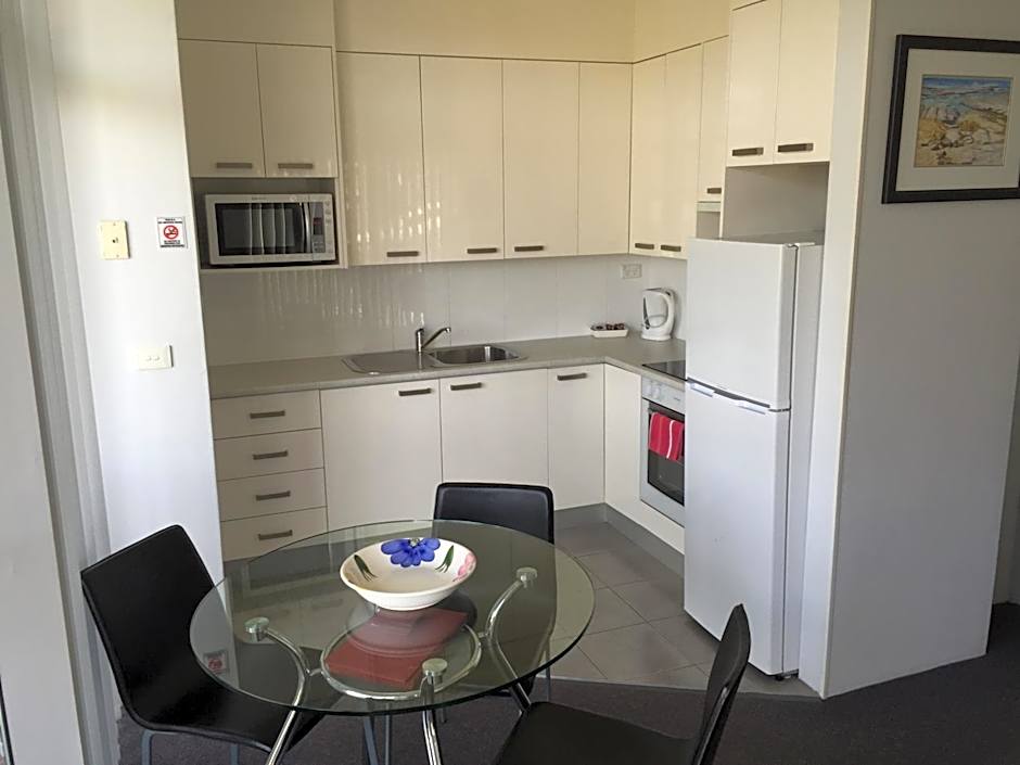 Aquarius Apartments Mollymook