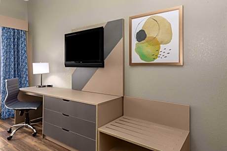 King Room - Disability Access/Non-Smoking