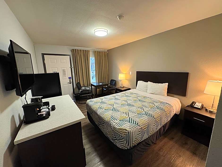 Studio 6 Suites Vancouver WA Waterfront