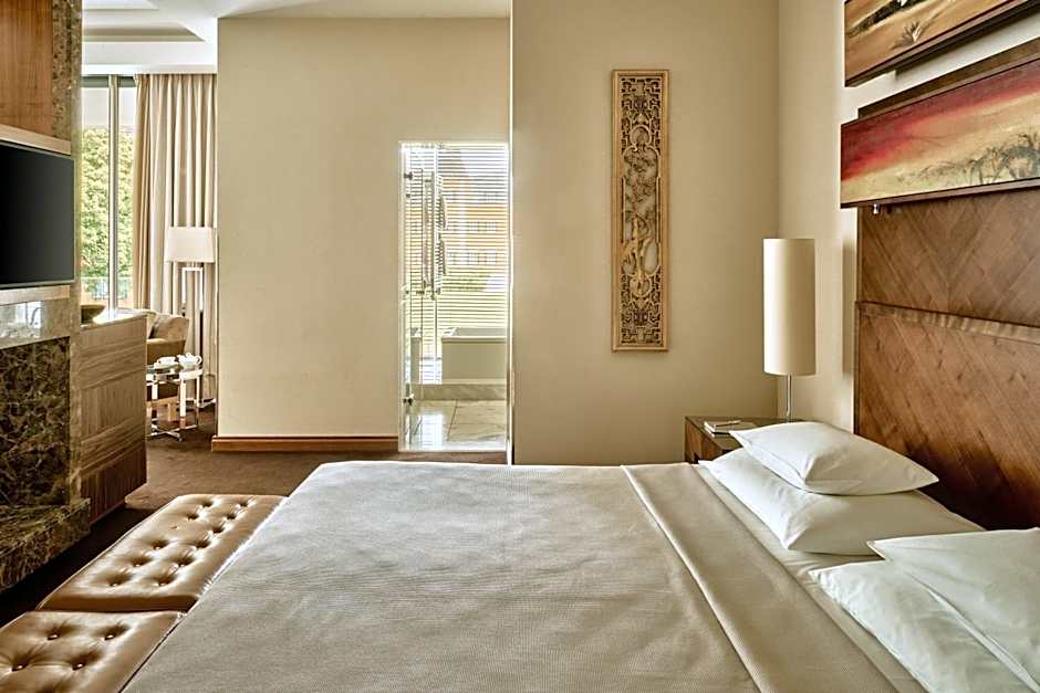 Falkensteiner Schlosshotel Velden - The Leading Hotels of the World