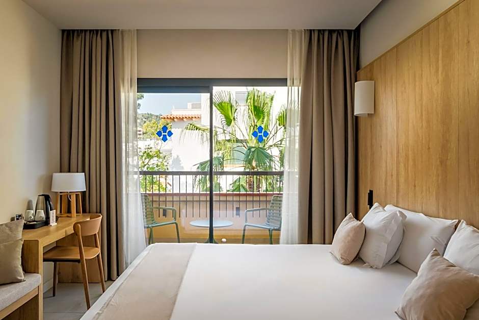Hotel Delfín 4 Sup