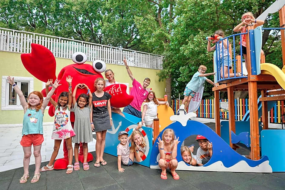 GRIFID Arabella Hotel - Ultra All inclusive & Aquapark