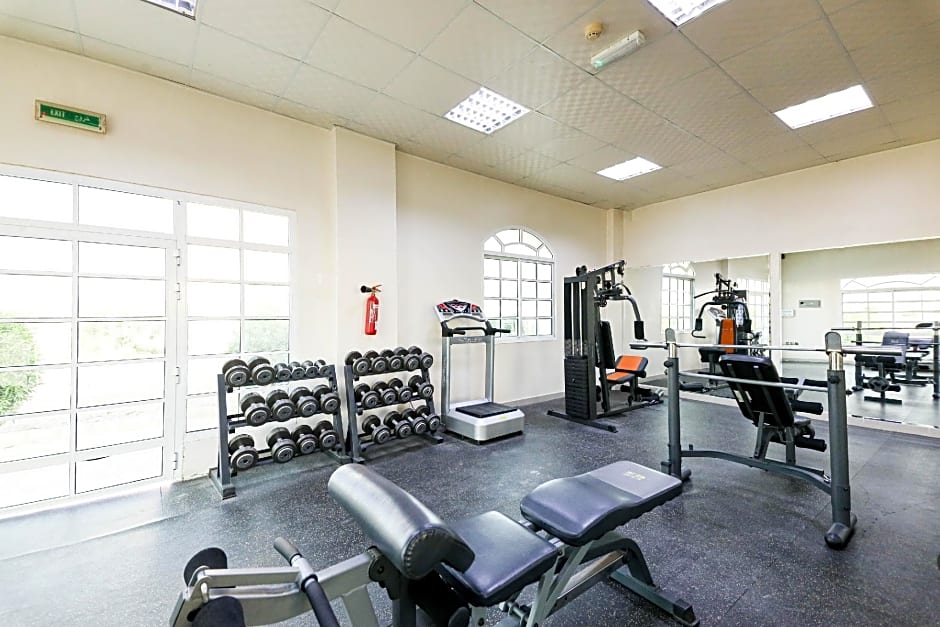 OYO 125 Manam Sohar Hotel Apartments