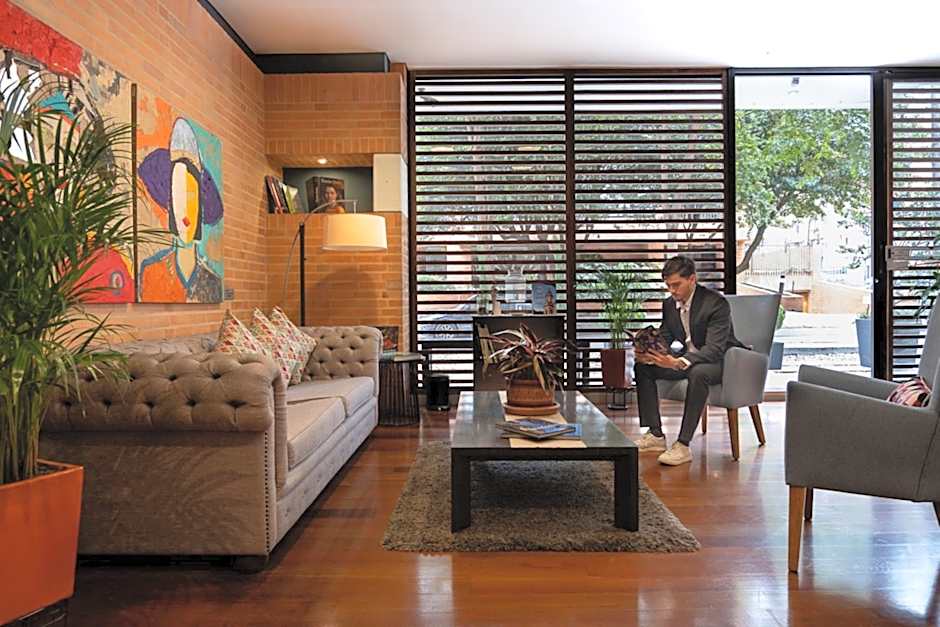 84 DC Bogotá By OxoHotel