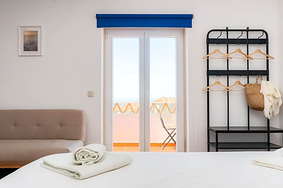 Surf Yoga Ericeira Guest House