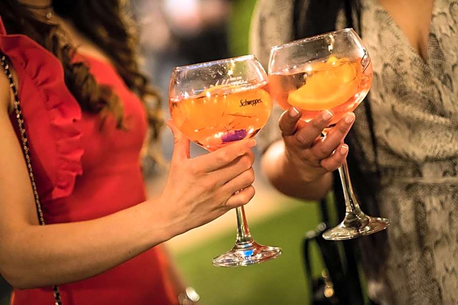 täCH Madrid Airport