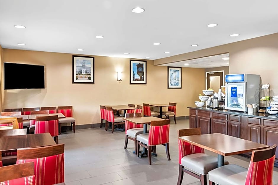 Comfort Inn & Suites Heath