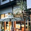 Lipe - Bloom Cafe and Hostel