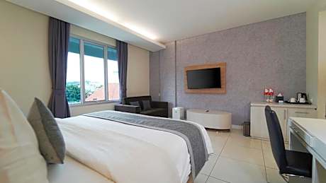 Premier Double Room