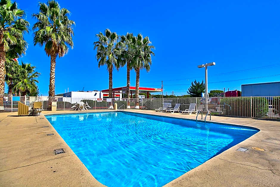 Motel 6-Nogales, AZ - Mariposa Road