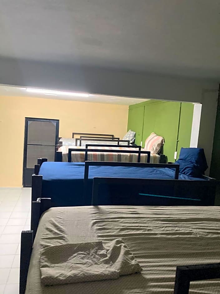 Hostal Casa Maya