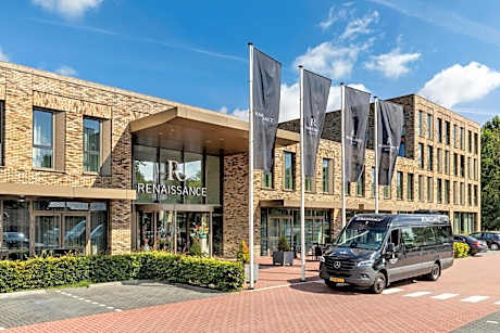 Renaissance by Marriott Amsterdam Schiphol Airport Hotel