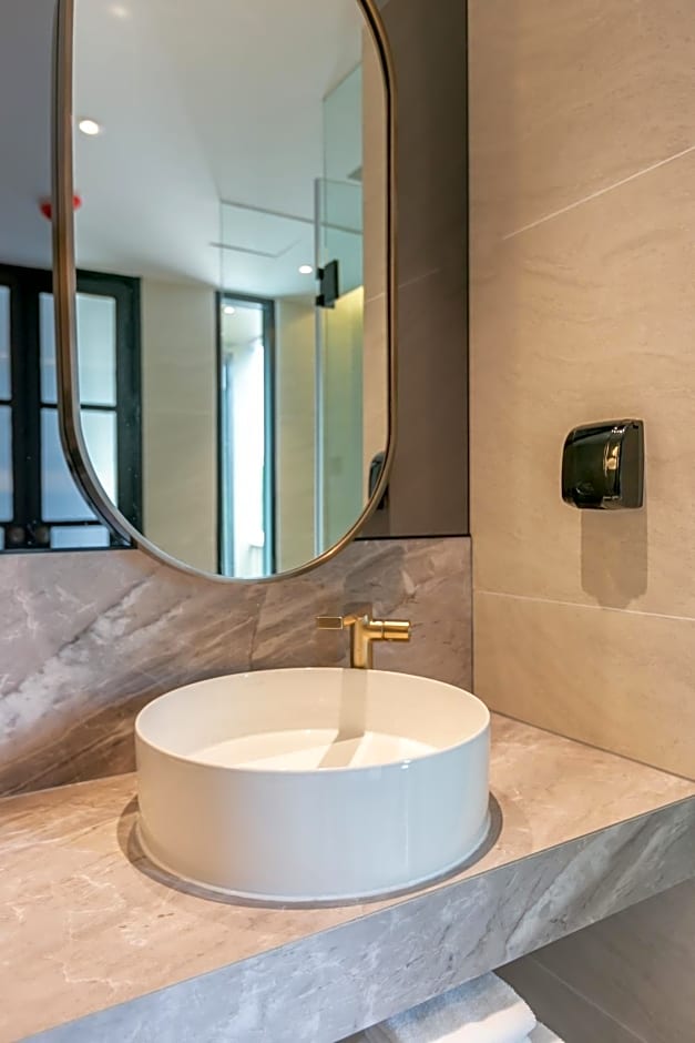 The SACHA Apart-Hotel Thonglor