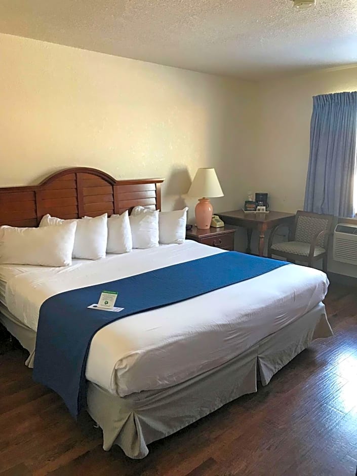 Americas Best Value Inn Sault Ste. Marie