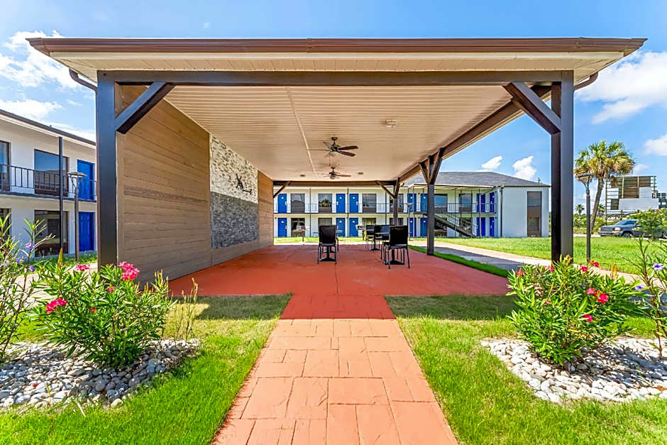 Suburban Studios – Cordele, GA