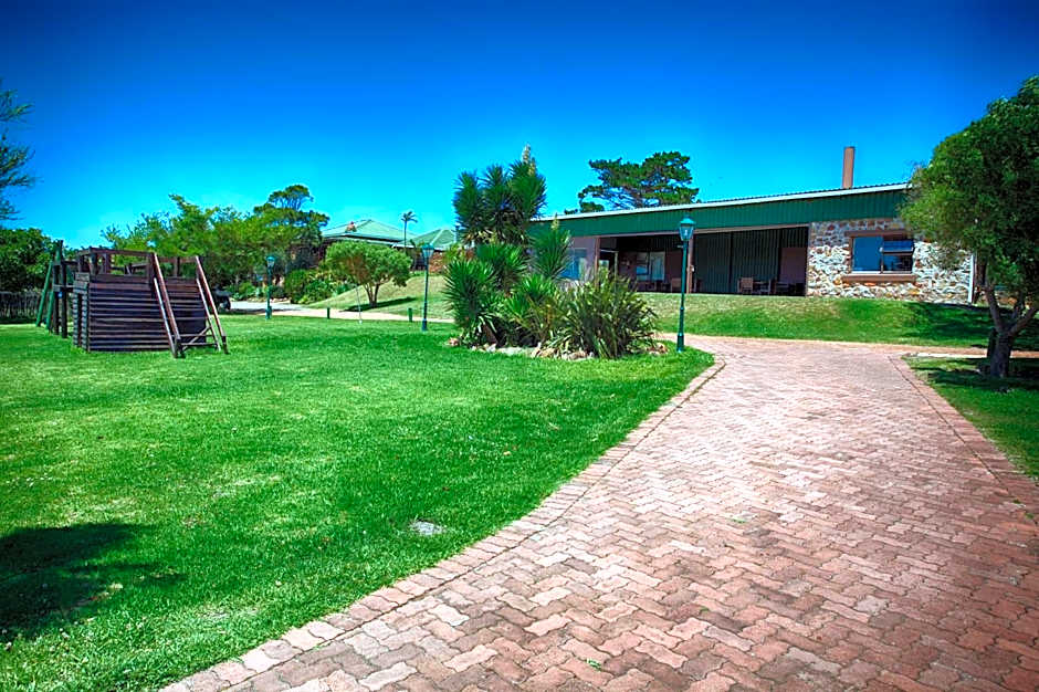 Mentors Country Estate