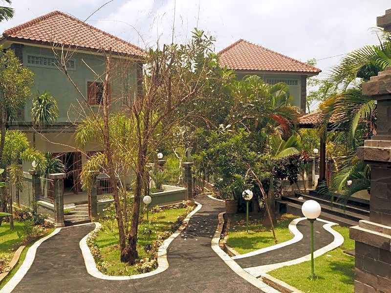 The Gecho Inn Country