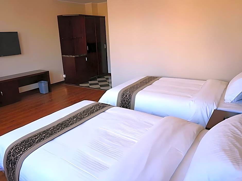 GreenTree Inn Liaoyuan Zhongkang Street Longjihuadian Business Hotel