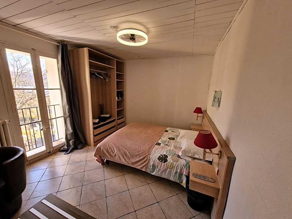 AUBERGE de SAINTE CROIX