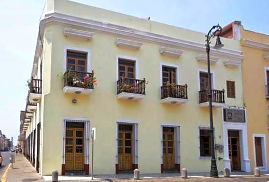 Hotel Meson del Mar