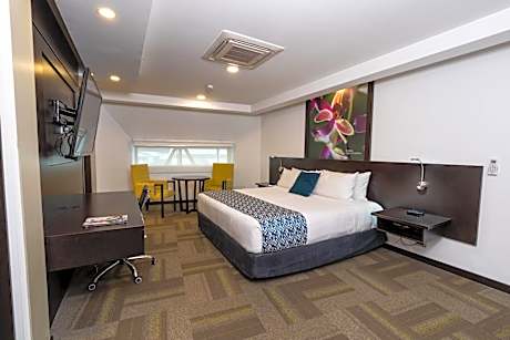 King Room - Mobility Access/Non-Smoking