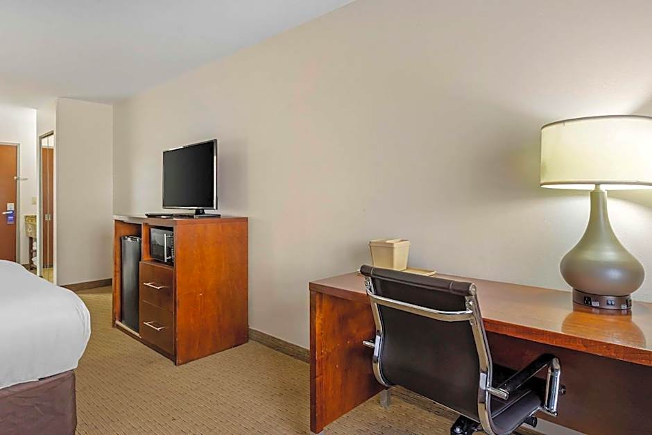 Comfort Inn Garner Clayton I-40