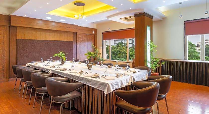 Amantra Comfort Hotel