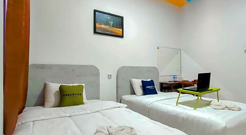 Urbanview Hotel Bagoes Sintang by RedDoorz