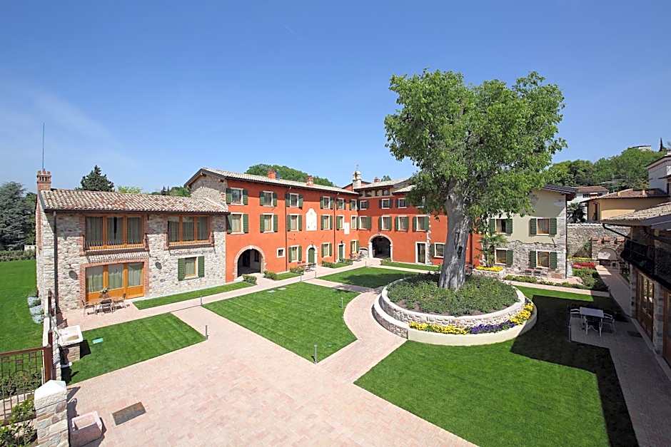 Residence Borgo Mondragon