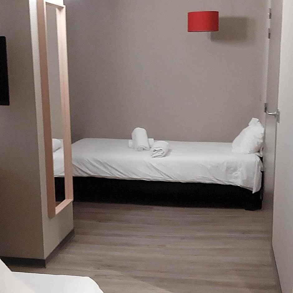 Ibis Arles