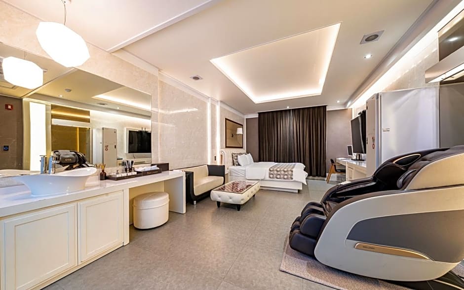 Suncheon Gentleman Self check-in Hotel