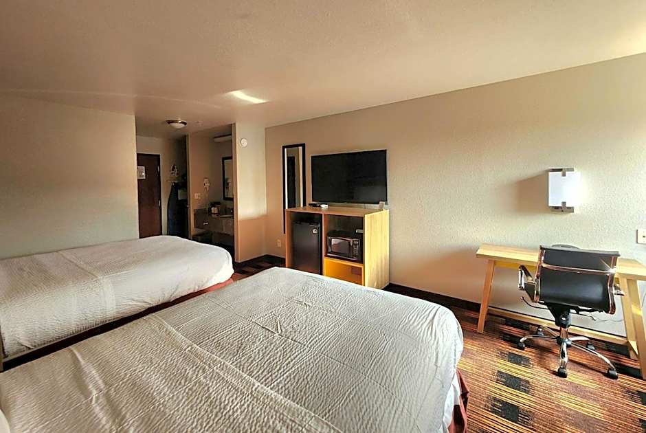 Days Inn by Wyndham Lumberton