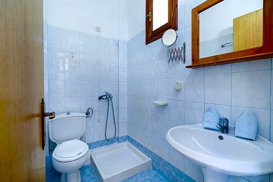 Hotel Emerald and Suites