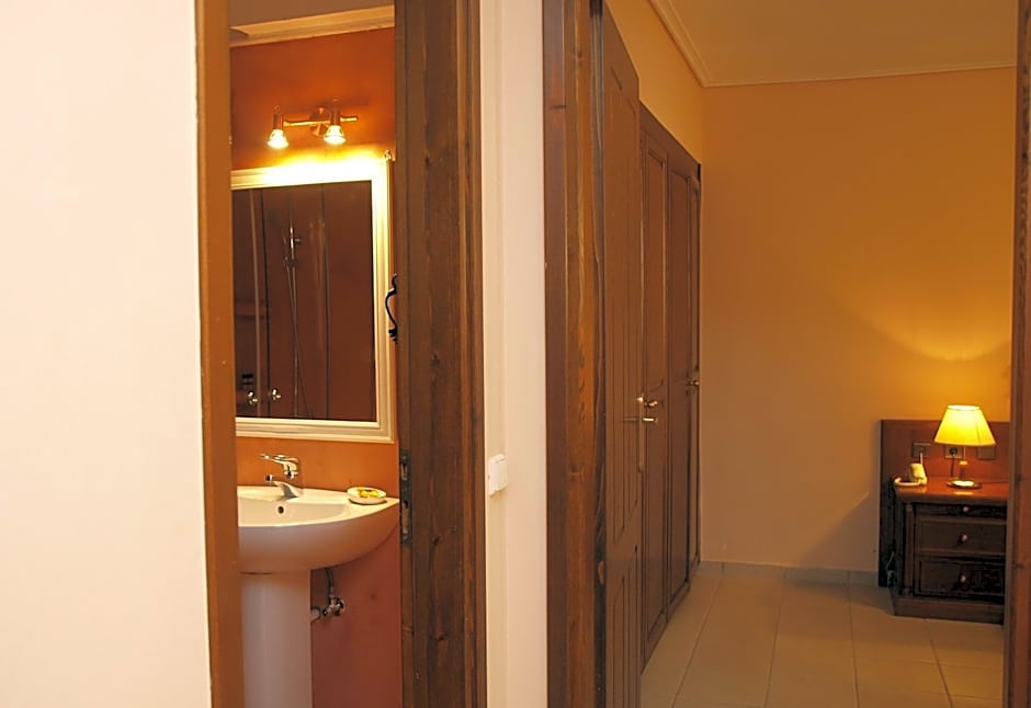 Mylos Hotel Apartments