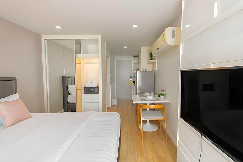 United Residence Ekamai Bangkok