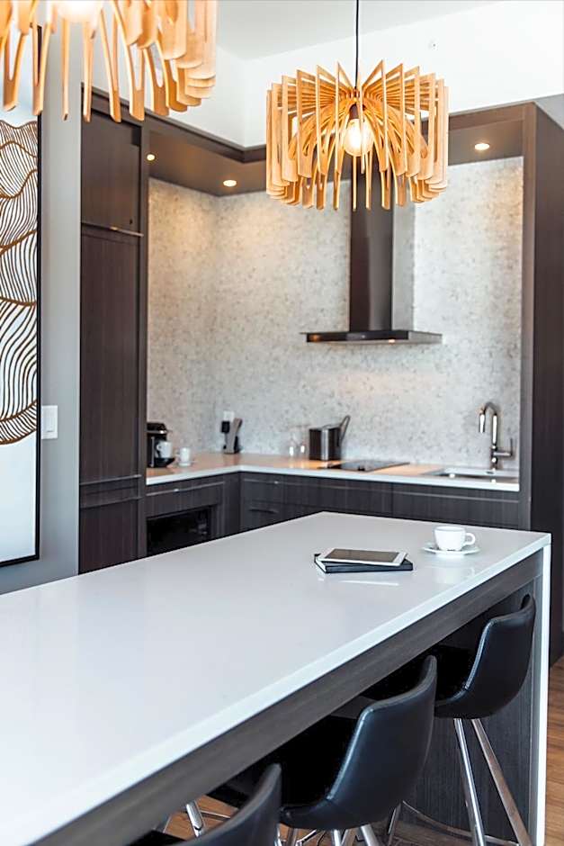 Entourage sur-le-Lac